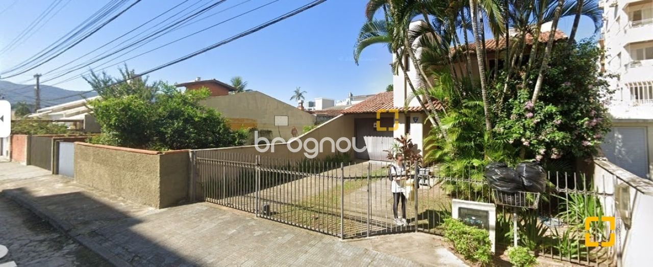 Terreno à venda em Trindade, Florianópolis/SC — foto principal