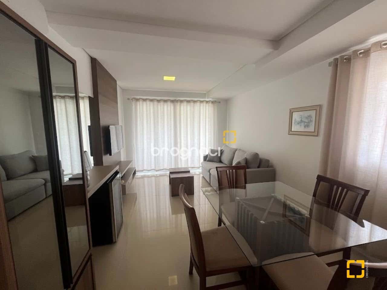Apartamento à Venda Semi Mobiliado 2 Dormitórios ( 1 Suíte) - Bairro Jurerê Florianópolis SC — foto principal