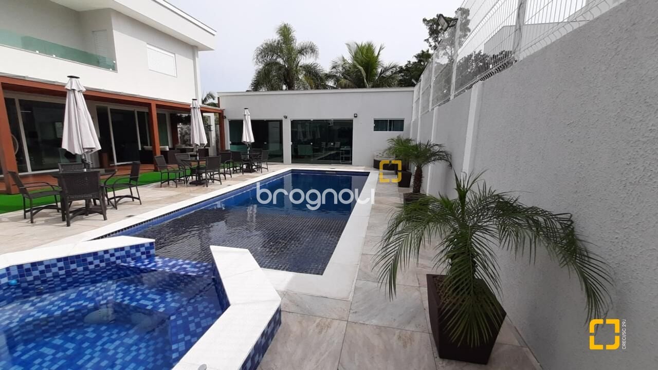 Casa à venda em Jurerê Internacional, Florianópolis/SC — foto principal