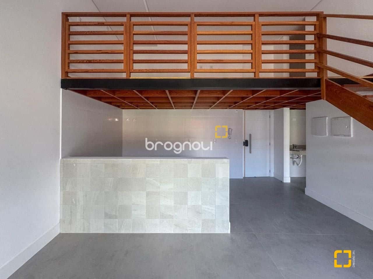 Loft 1 Dormitório Próximo do Floripa Shopping - Conforto e Conveniência — foto principal
