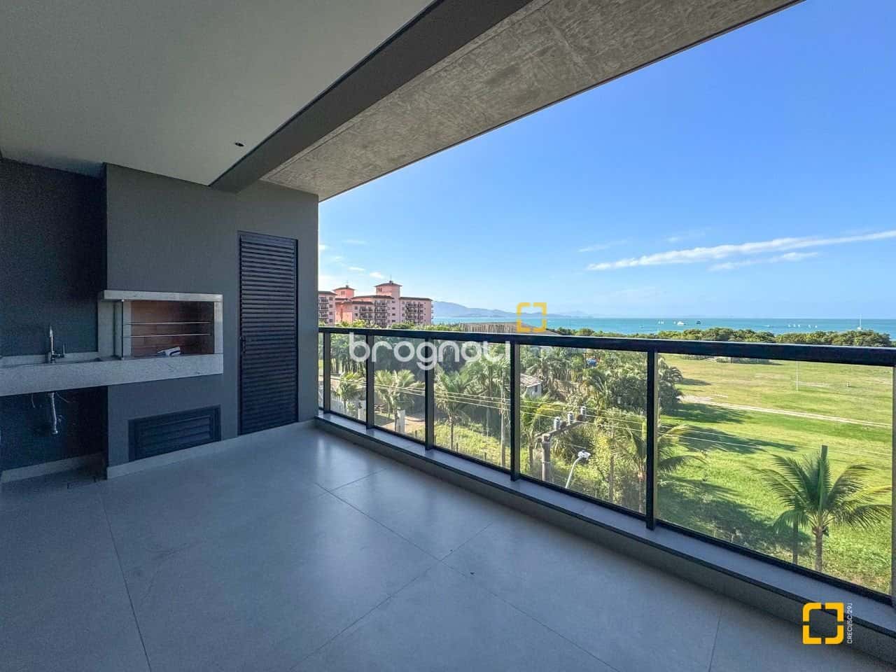 BROGNOLI VENDE - APARTAMENTO 3 DORMITÓRIOS, SENDO 3 SUÍTES, VISTA MAR - JURERÊ. — foto principal