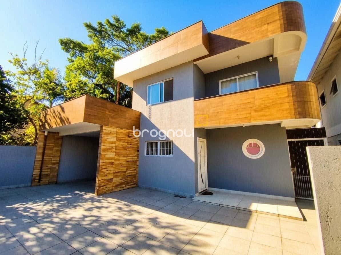 CASA RESIDENCIAL — foto principal