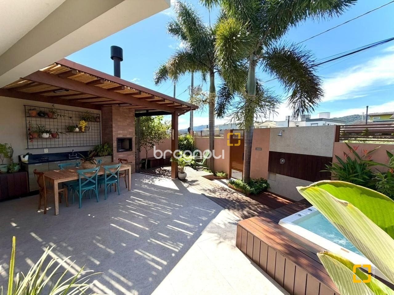Casa à venda em Campeche, Florianópolis/SC — foto principal