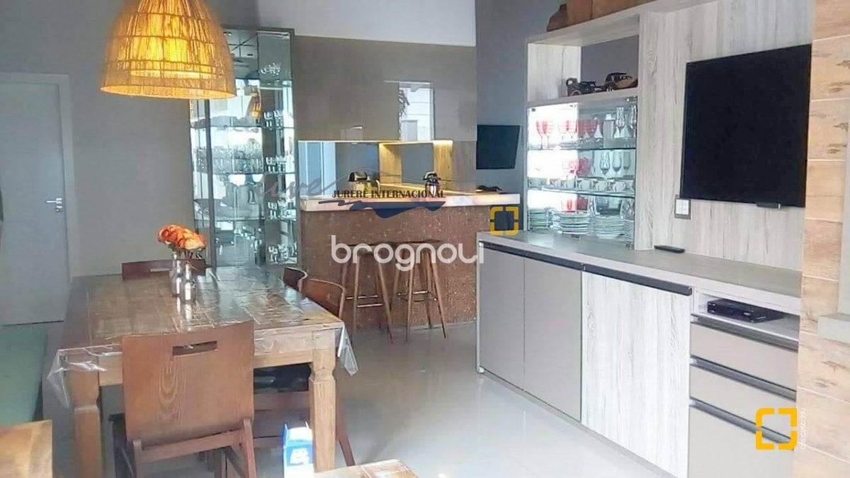 Casa à venda em Jurerê Internacional, Florianópolis/SC — foto principal