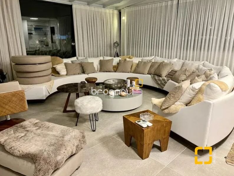 Casa à venda em Jurerê Internacional, Florianópolis/SC — foto principal
