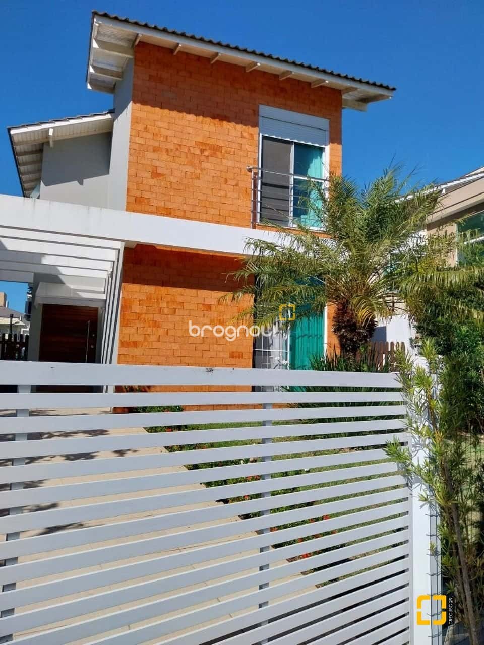 Casa Residencial - Cachoeira Do Bom Jesus, Florianópolis — foto principal