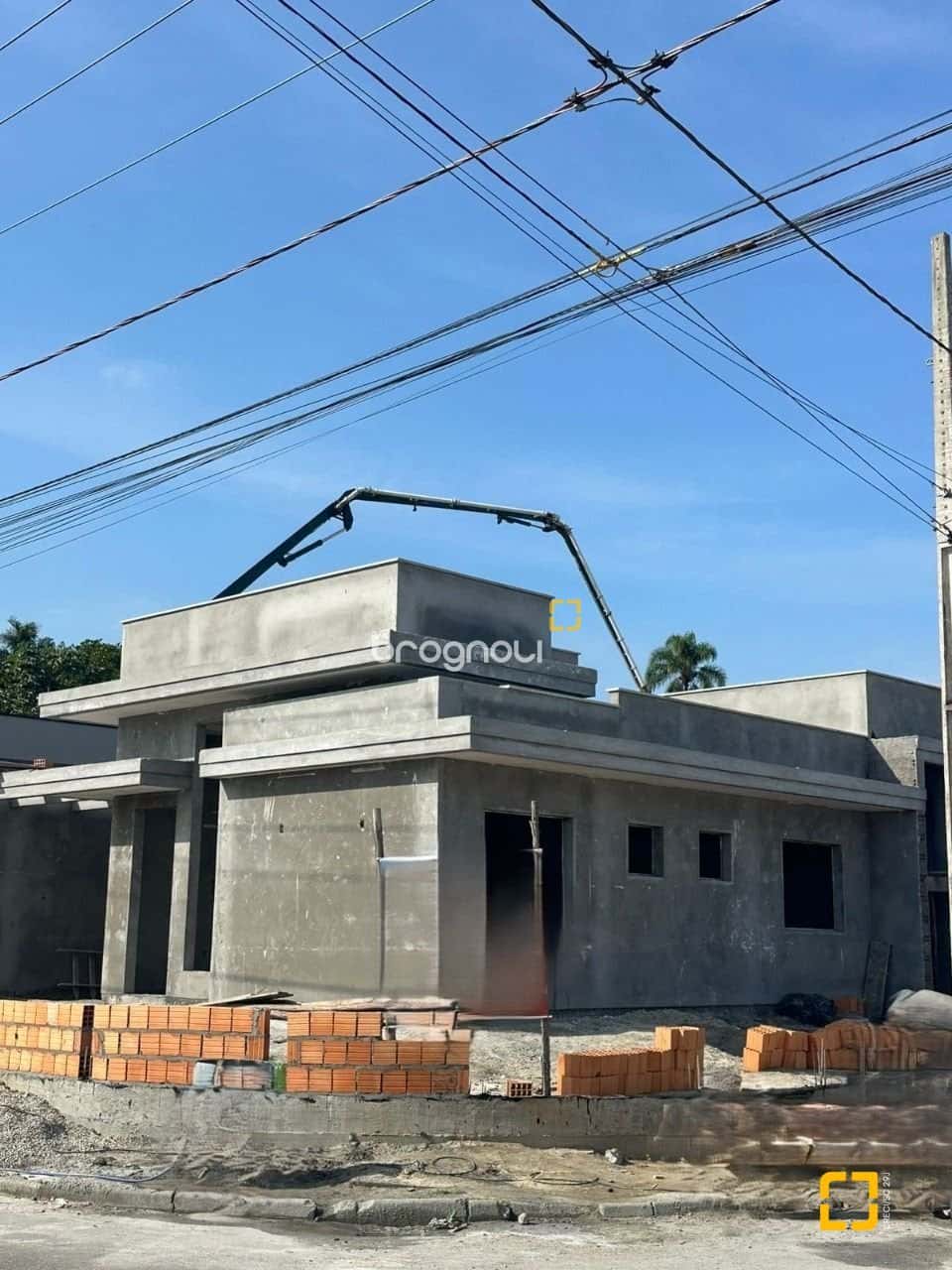 Vendo casa com 2 quartos sendo 1 suíte no Lisboa 3 em São José-SC.. — foto principal