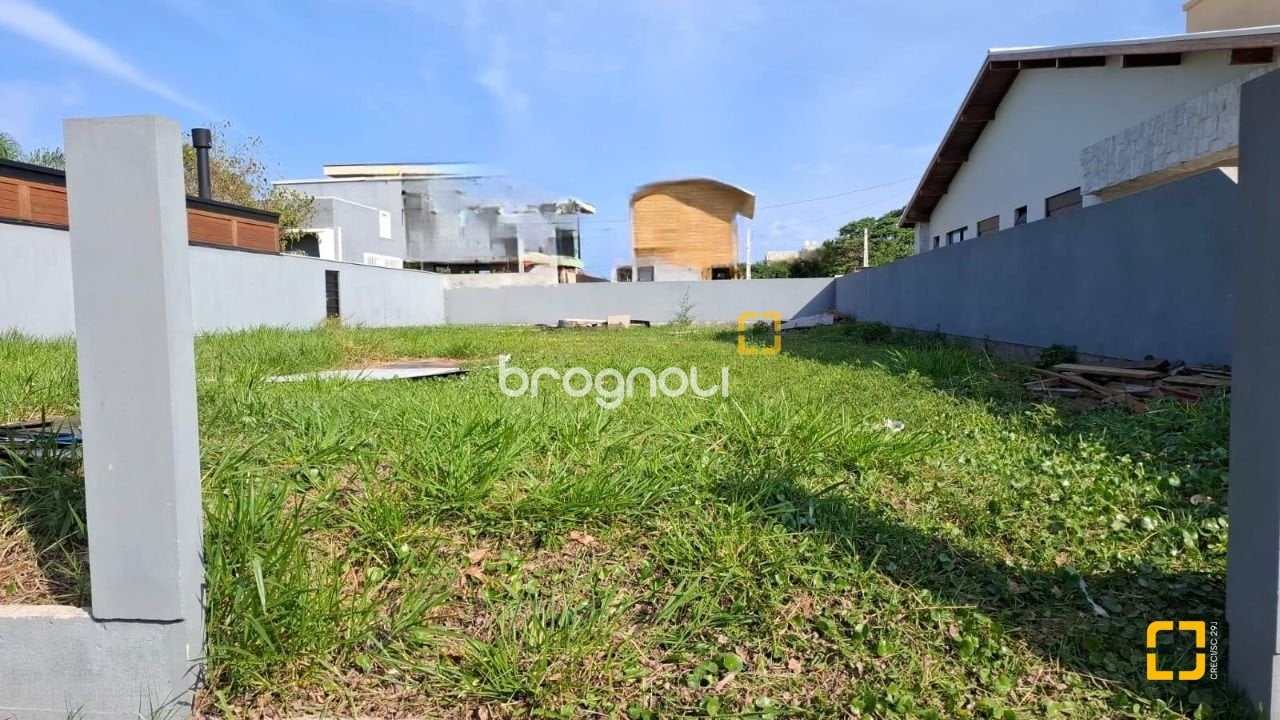Terreno à venda em São João do Rio Vermelho, Florianópolis/SC — foto principal