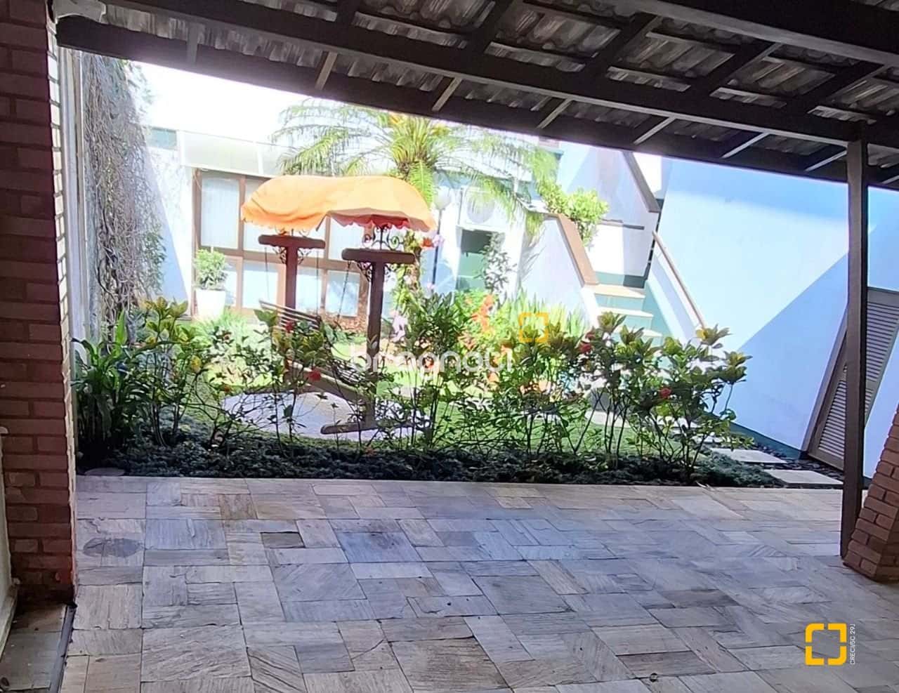 Casa com 4 dormitórios em Itaguaçu, Florianópolis — foto principal