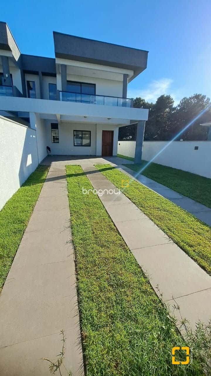 Sobrado a Venda nos Ingleses em Florianópolis SC — foto principal