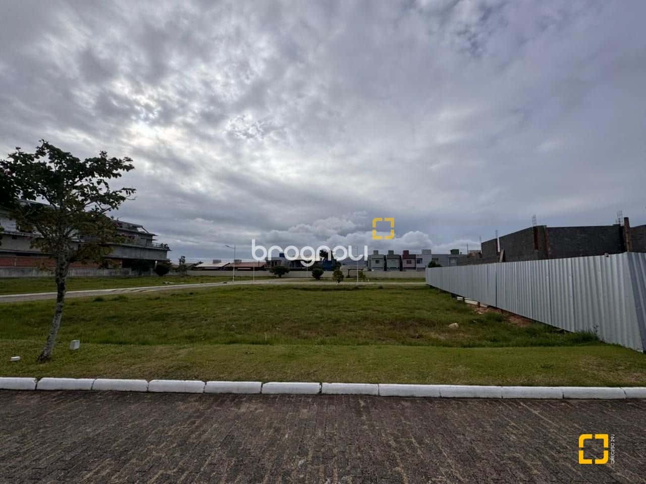 Terreno à venda no Campeche, Florianópolis — foto principal