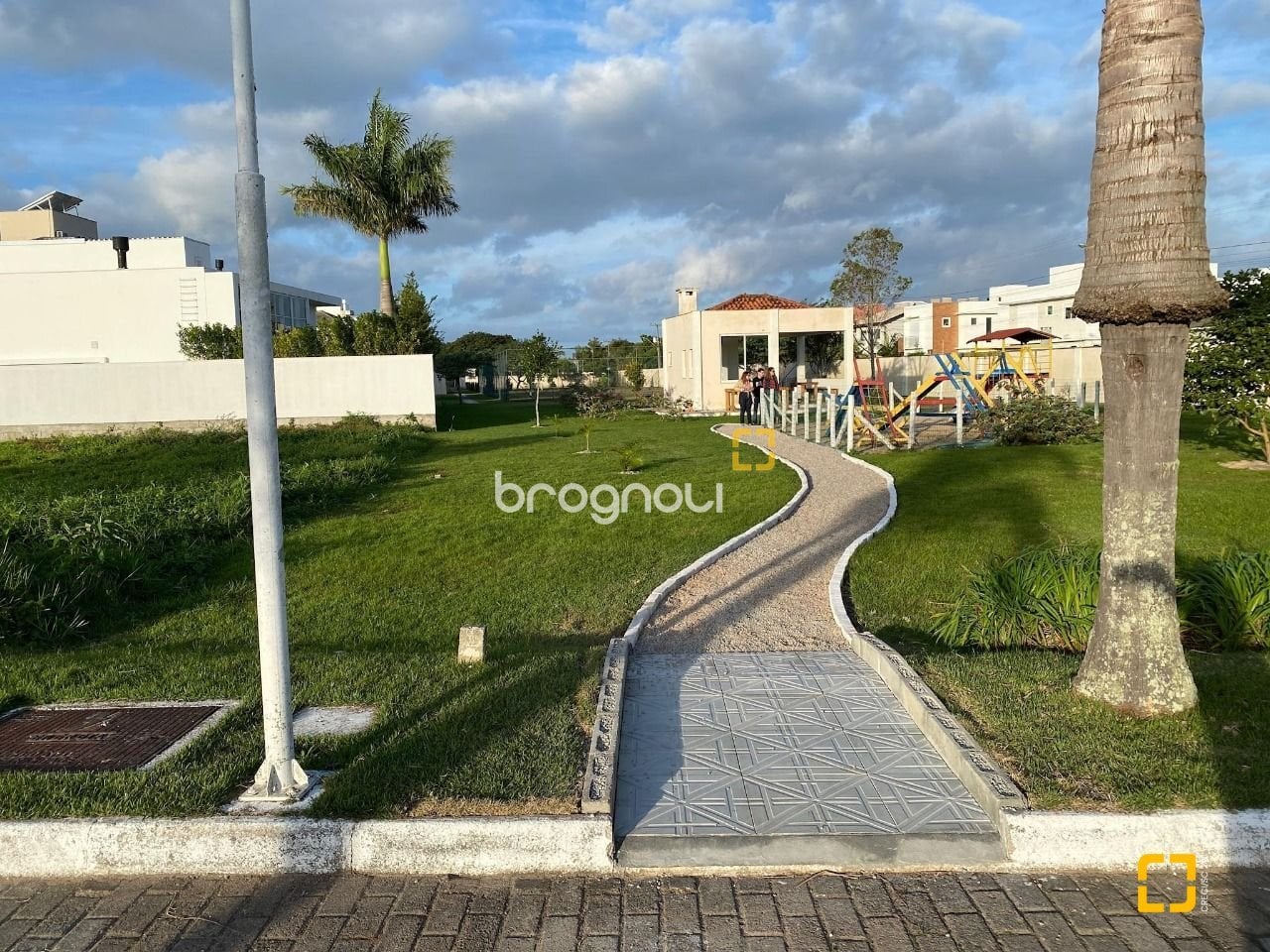 Terreno à venda em Campeche, Florianópolis/SC — foto principal