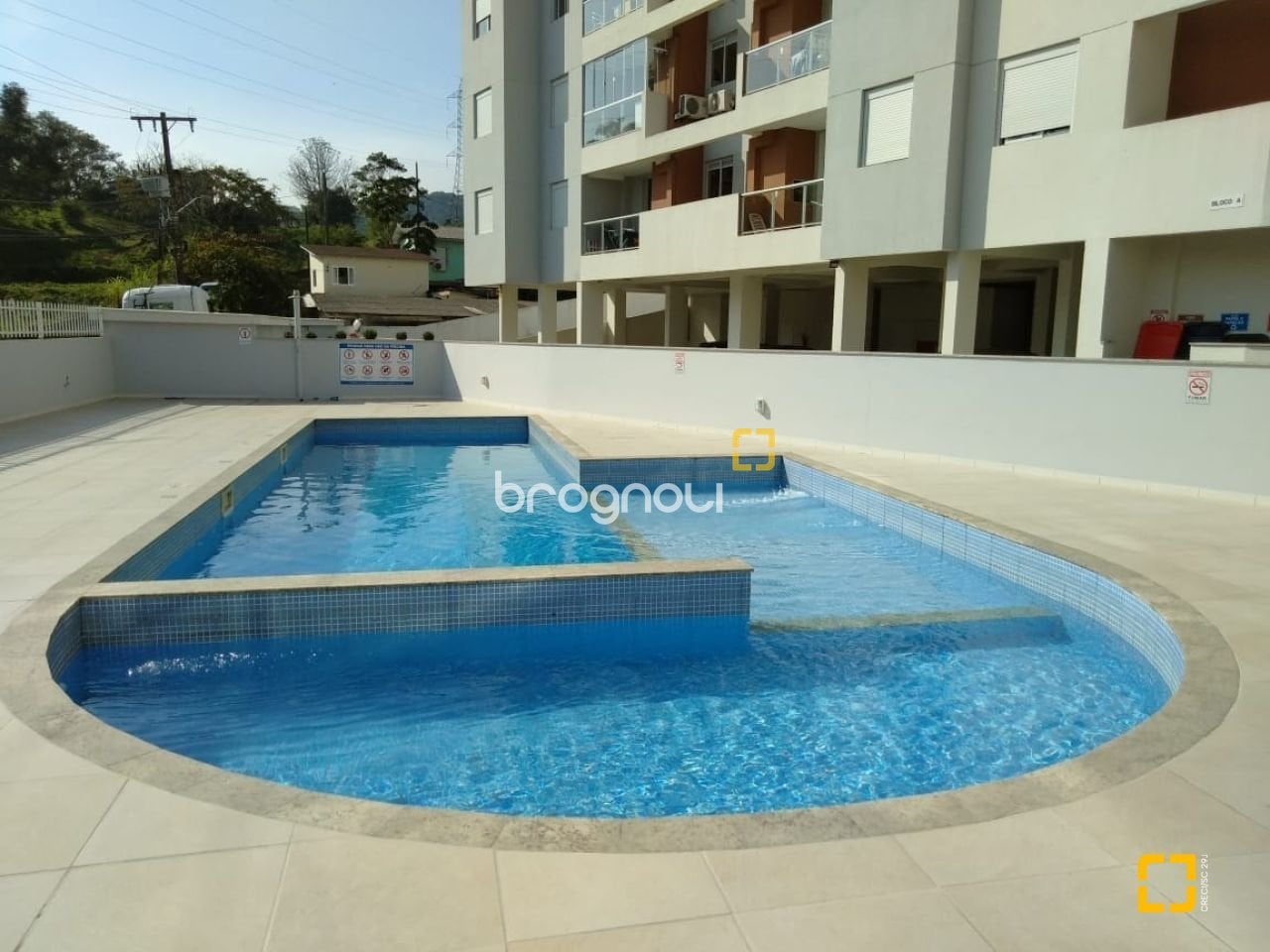 Apartamento à venda em Forquilhinha, São José/SC — foto principal