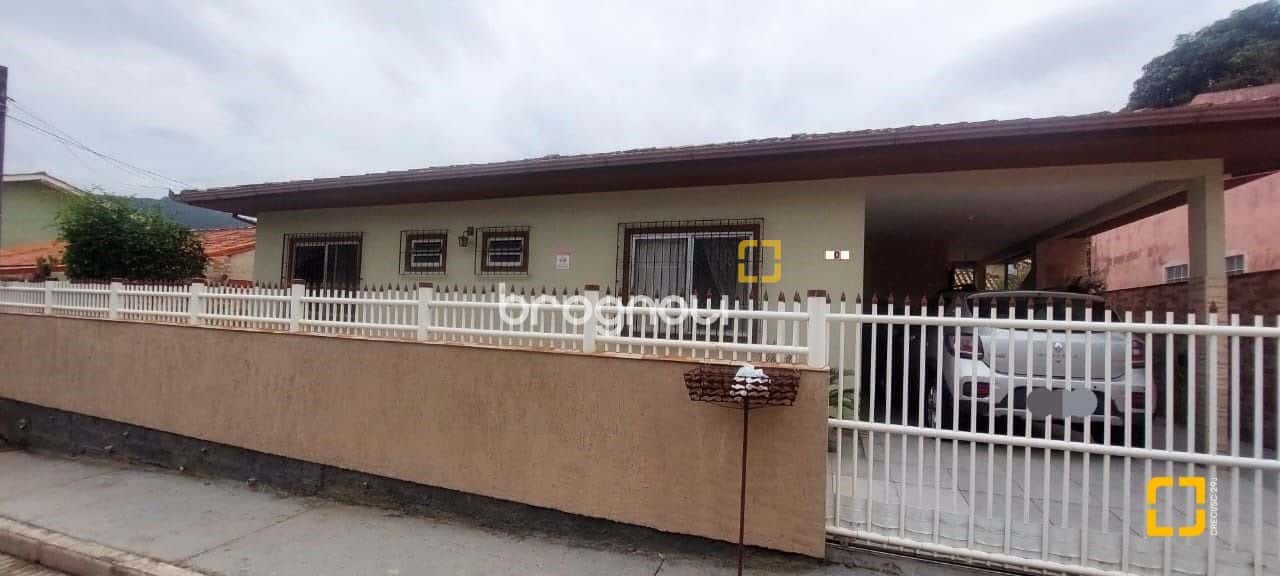 Casa térrea à venda no Rio Tavares. — foto principal