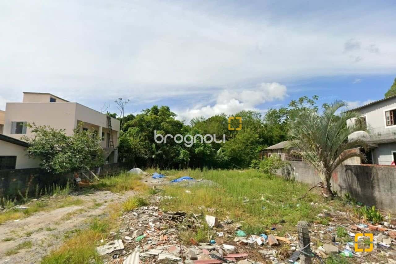 Terreno plano com 495,10m2 de área, escritura pública na Tapera - Fpolis - SC — foto principal