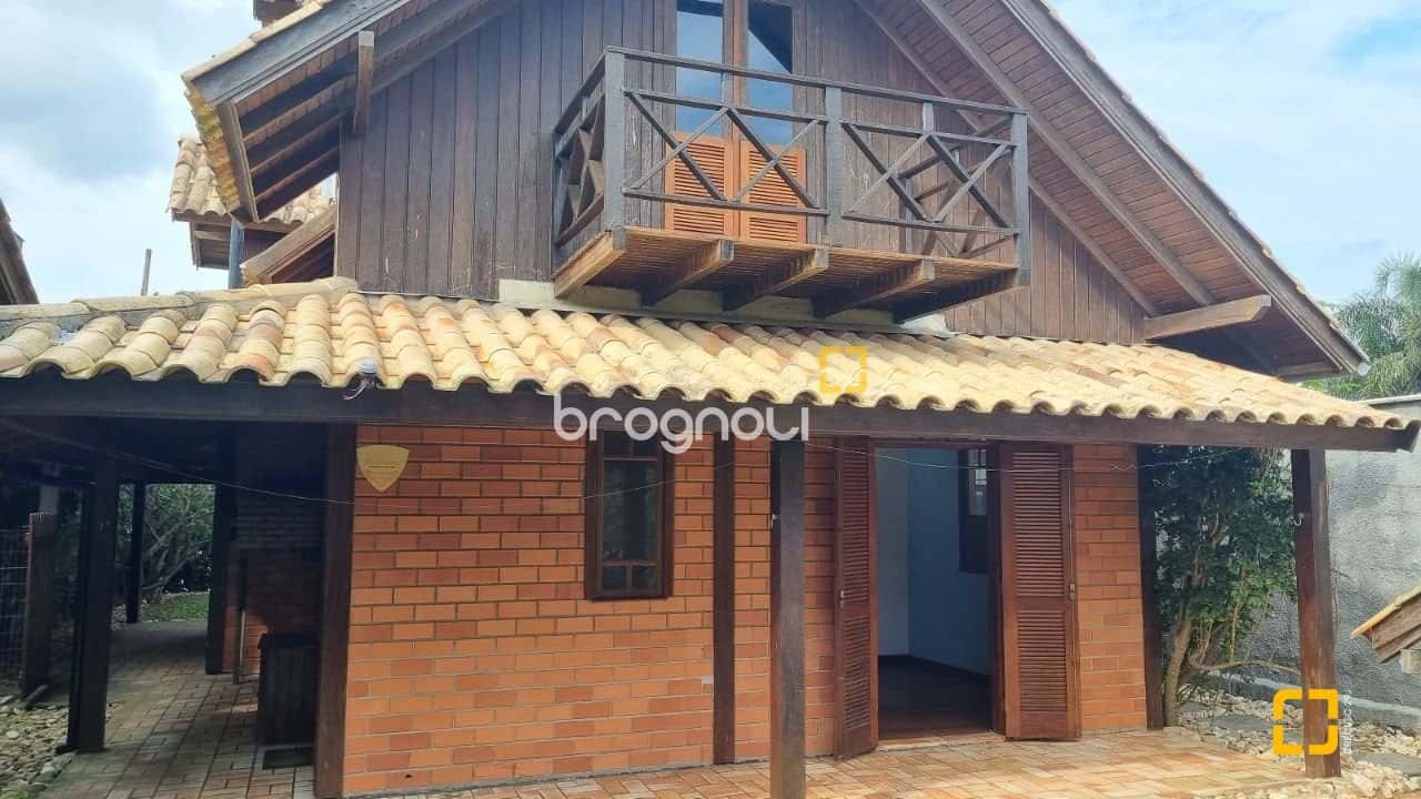 CASA Á VENDA NO RIO TAVARES. — foto principal