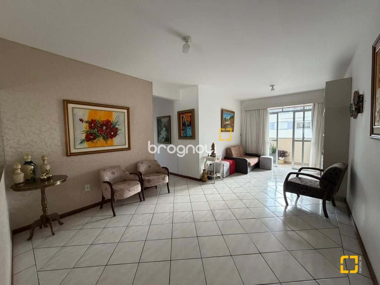 Apartamento de 03 dormitórios sendo 01 suíte em Campinas são José /SC — foto principal