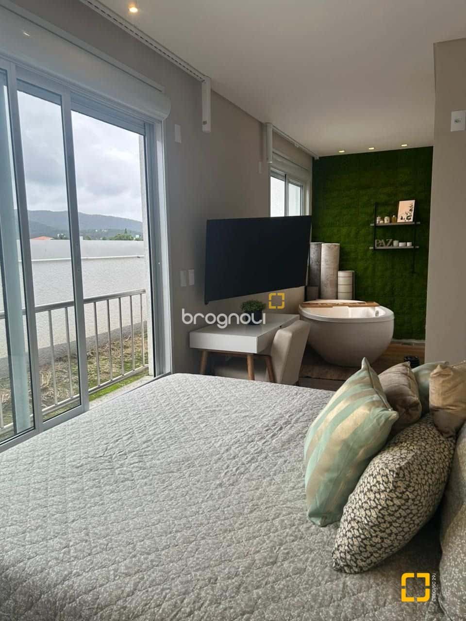 Brognoli Vende: Apartamento Duplex disponível no bairro dos Ingleses, Florianópolis! — foto principal