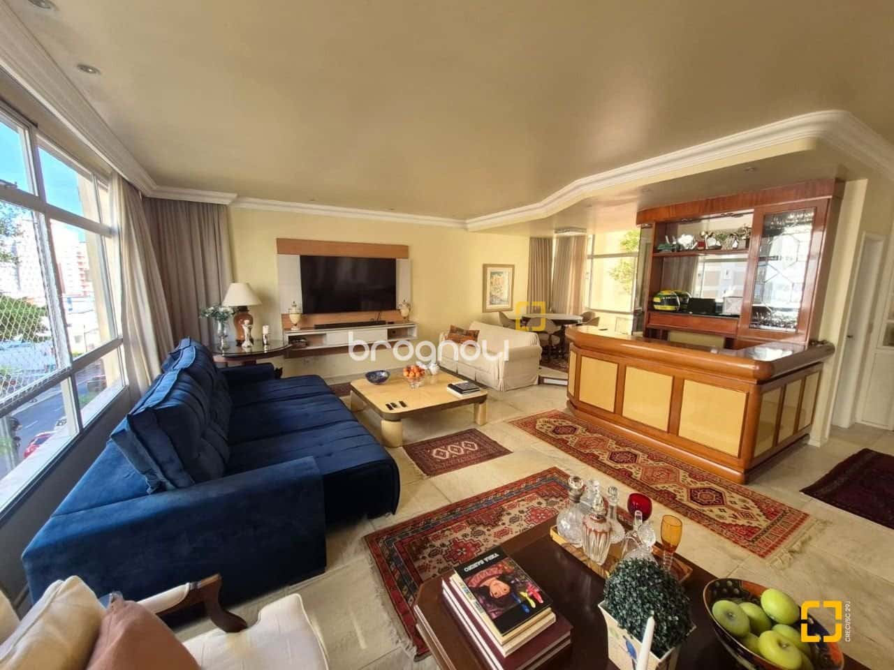 Apartamento à venda no centro de Florianópolis/SC, com 4 dormitórios e 2 vagas — foto principal