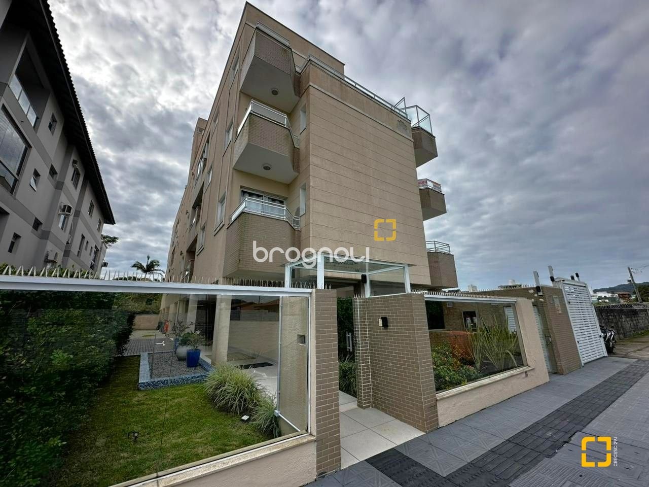 Apartamento à venda em Cachoeira do Bom Jesus, Florianópolis/SC — foto principal