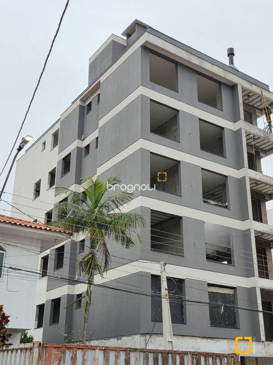 Apartamento à venda em Centro, Palhoça/SC — foto principal