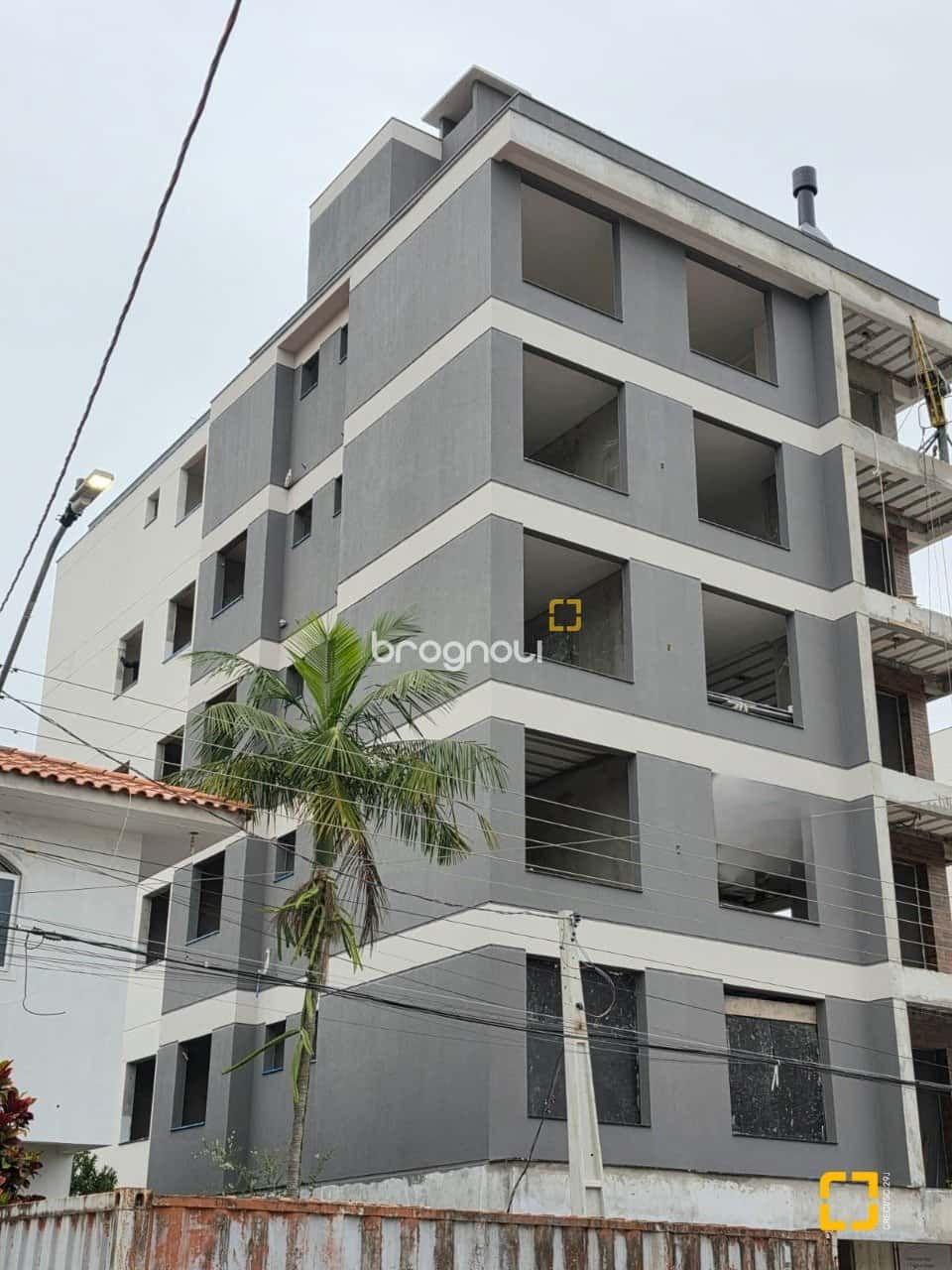 Vendo Apartamento com 3 quartos sendo 1 suíte no Centro de Palhoça-SC. — foto principal