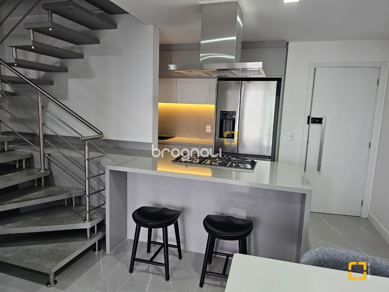 Apartamento à venda em Ingleses, Florianópolis/SC — foto principal