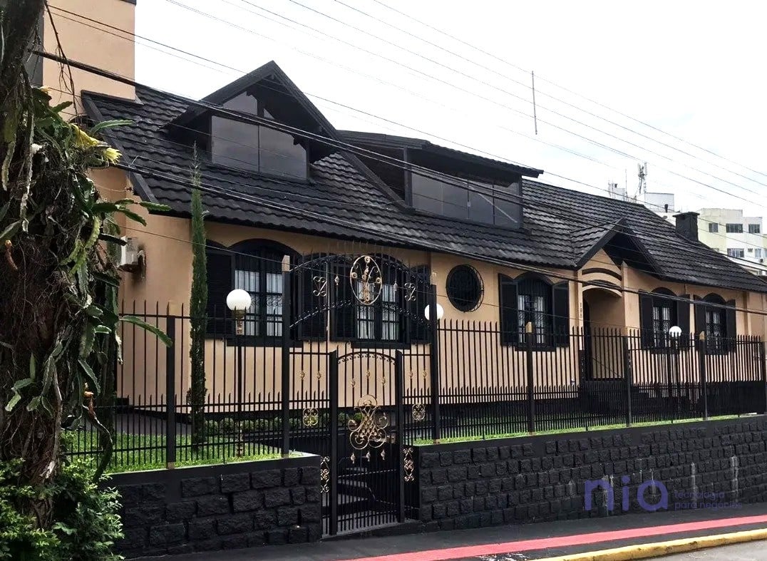Casa à venda em Bom Abrigo, Florianópolis/SC — foto principal