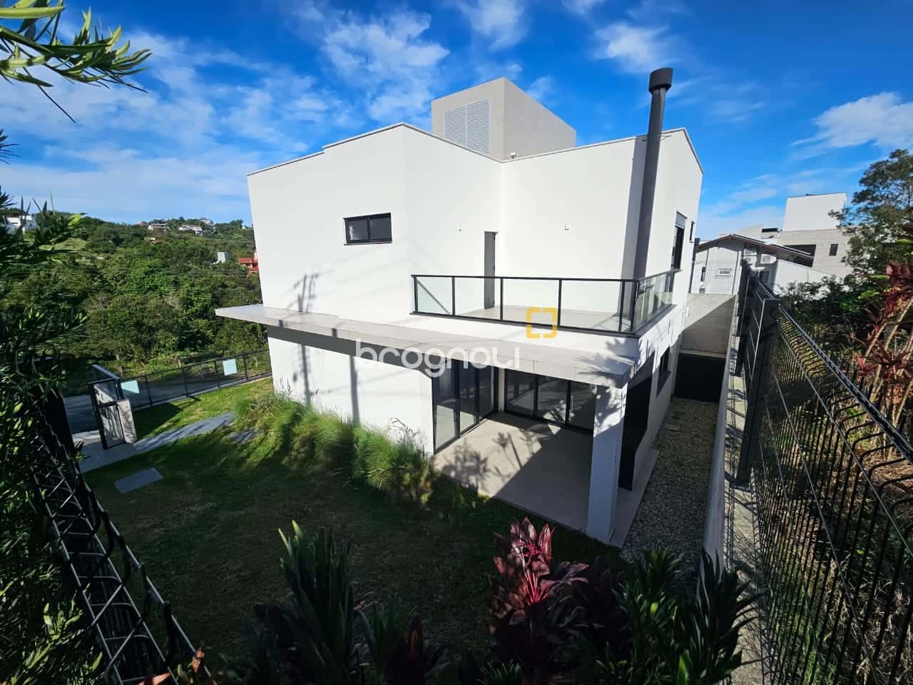Casa Residencial NOVA no bairro João Paulo, Florianópolis - SC — foto principal