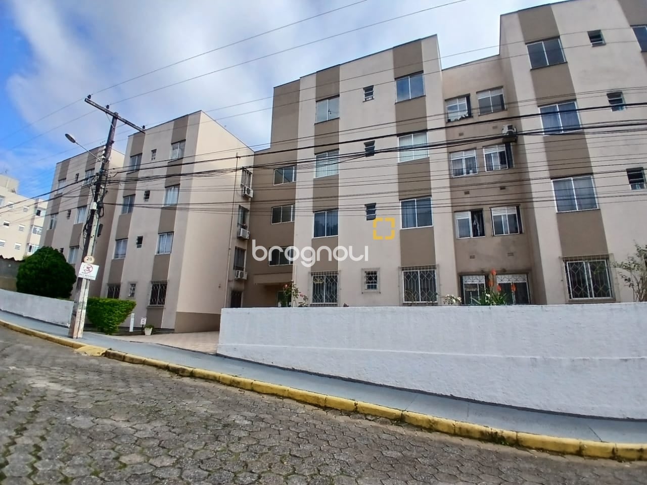 Apartamento à venda em Bela Vista, São José/SC — foto principal