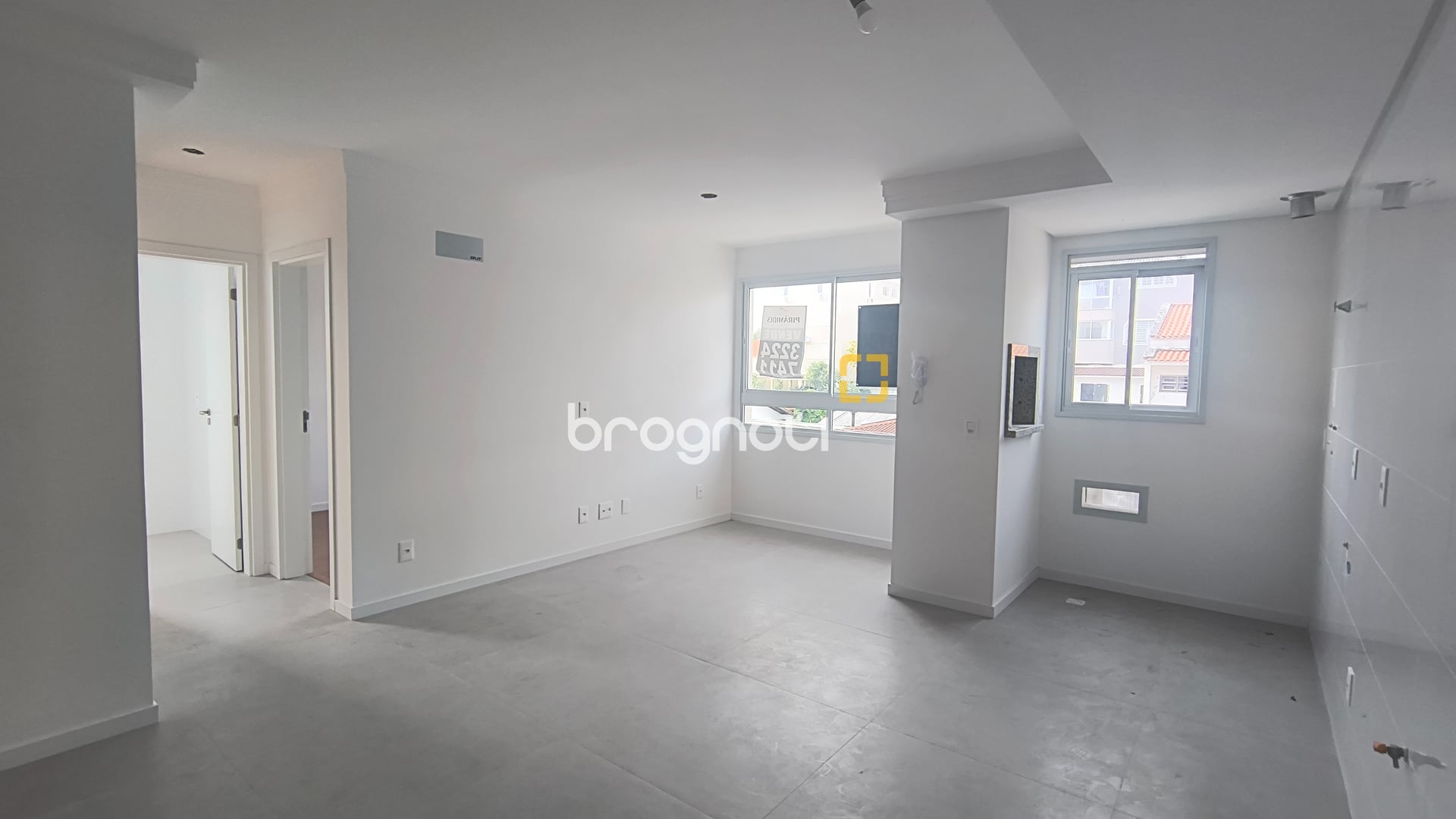Apartamento à venda em Coqueiros, Florianópolis/SC — foto principal