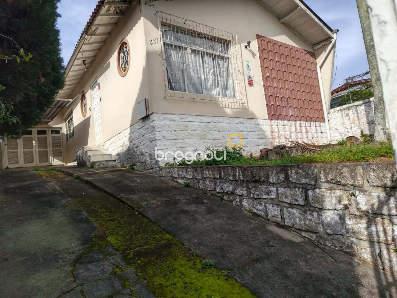 Casa com 3 Quartos a venda em Capoeiras, Florianópolis. — foto principal