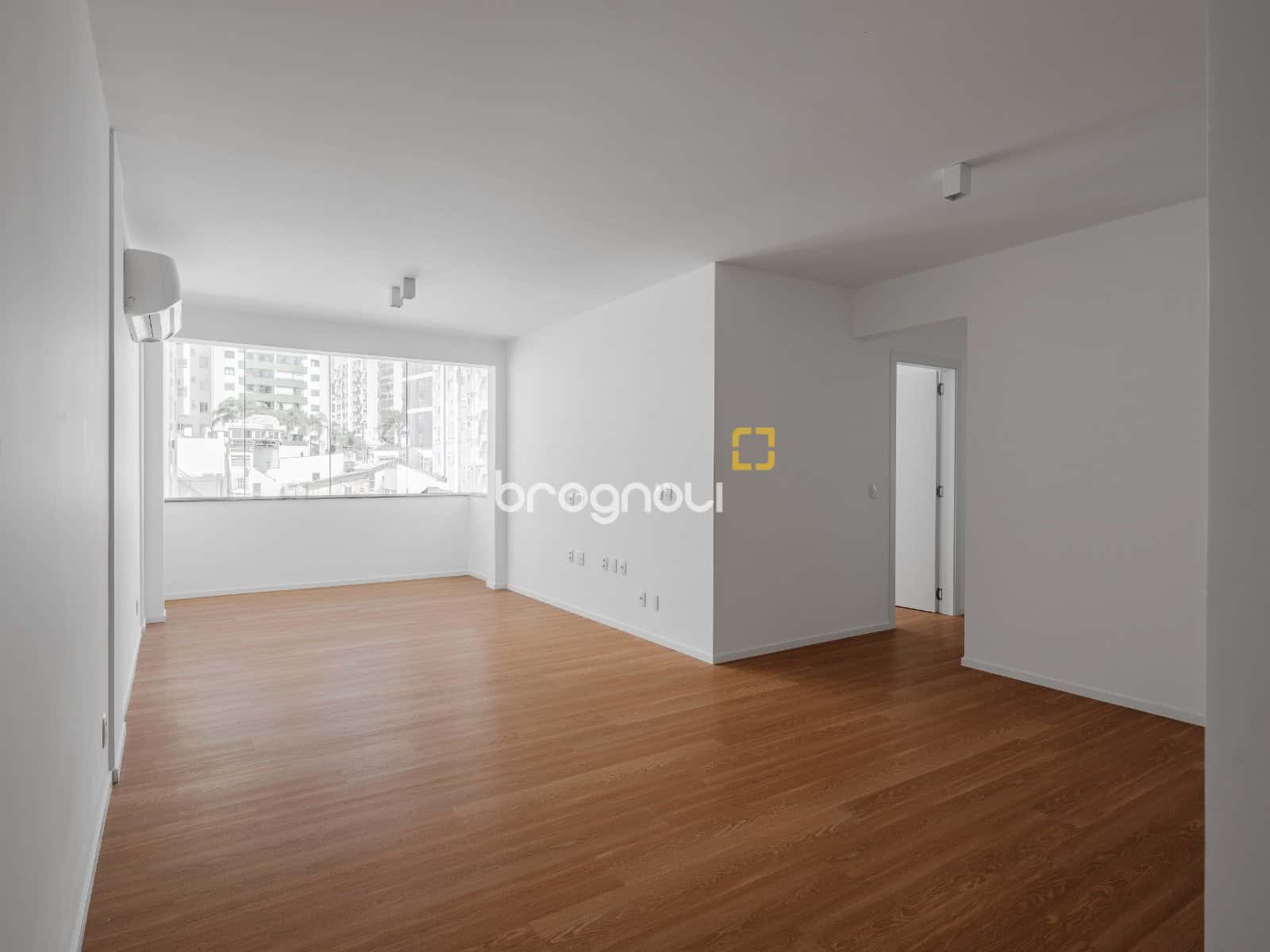 Brognoli Vende - Apartamento 3 dormitórios no Centro — foto principal