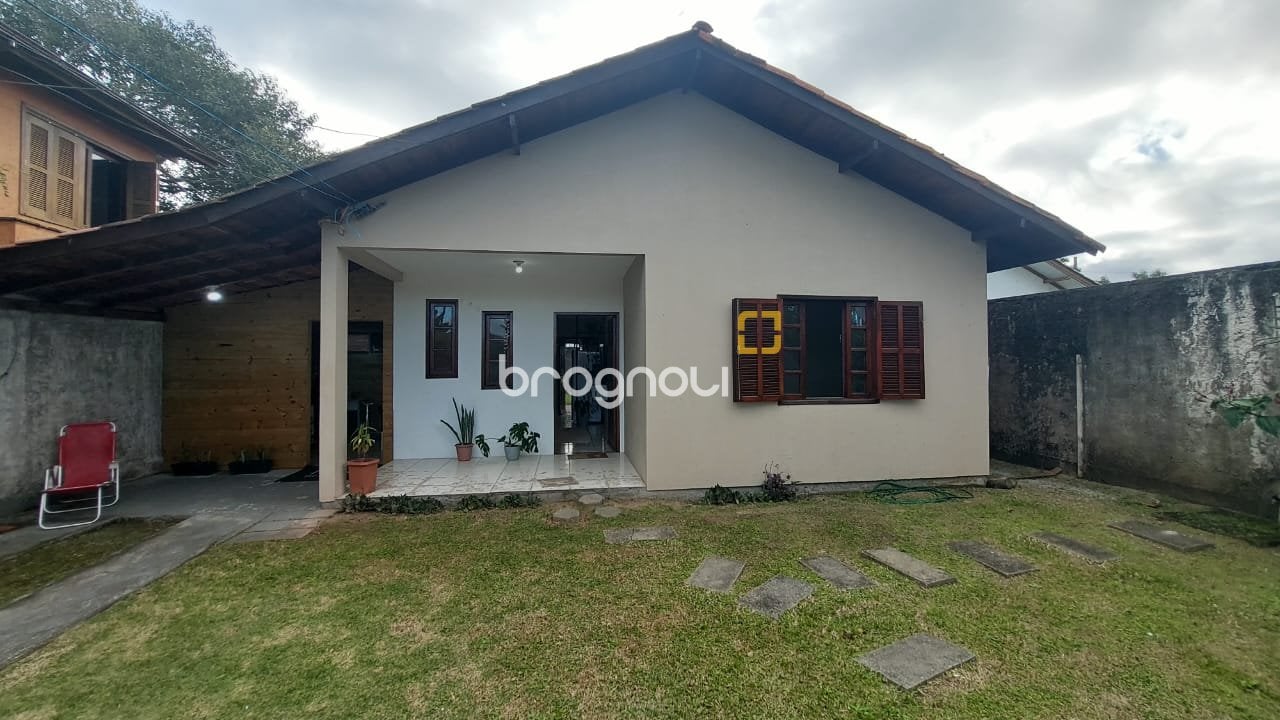 Casa à venda em Campeche, Florianópolis/SC — foto principal