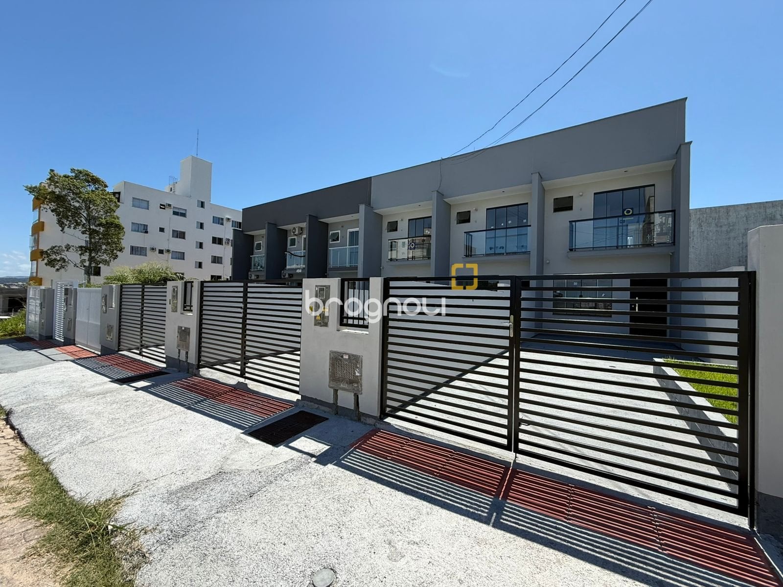 Casa à venda em Areias, São José/SC — foto principal