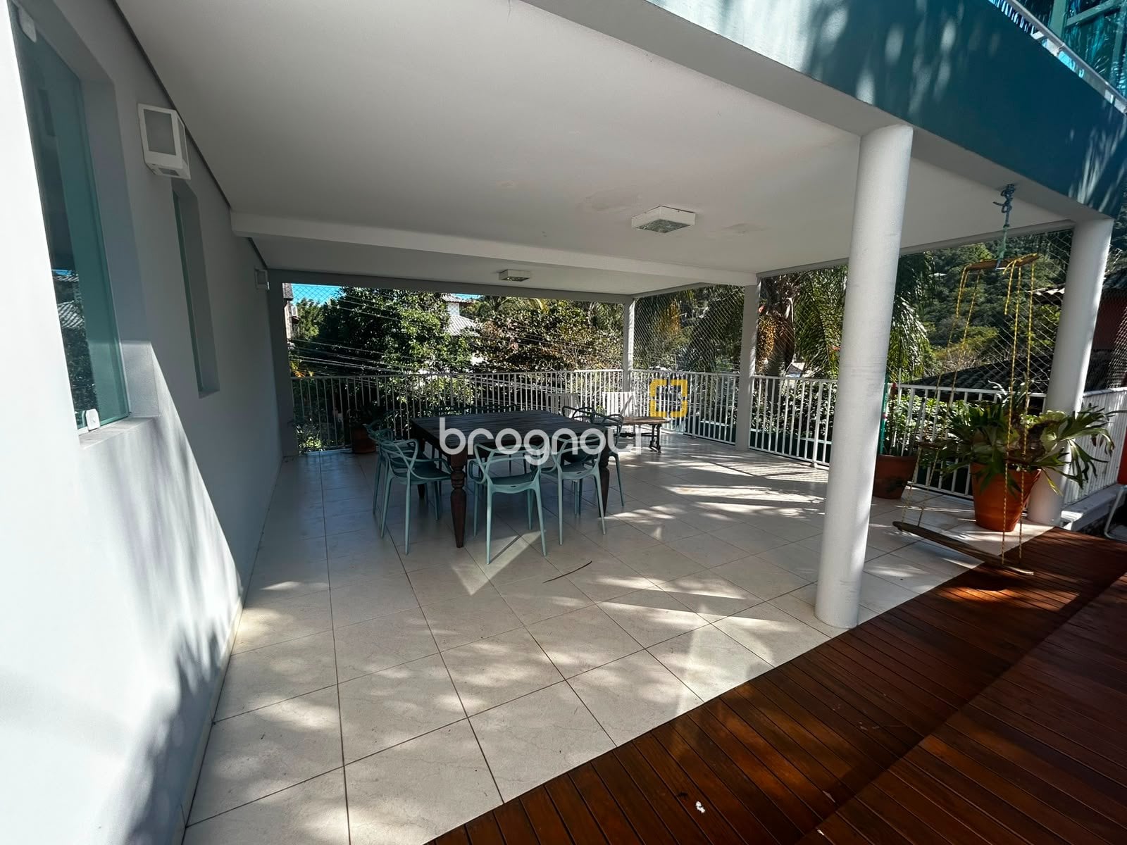 Casa em Condomínio à venda em Rio Tavares, Florianópolis/SC — foto principal
