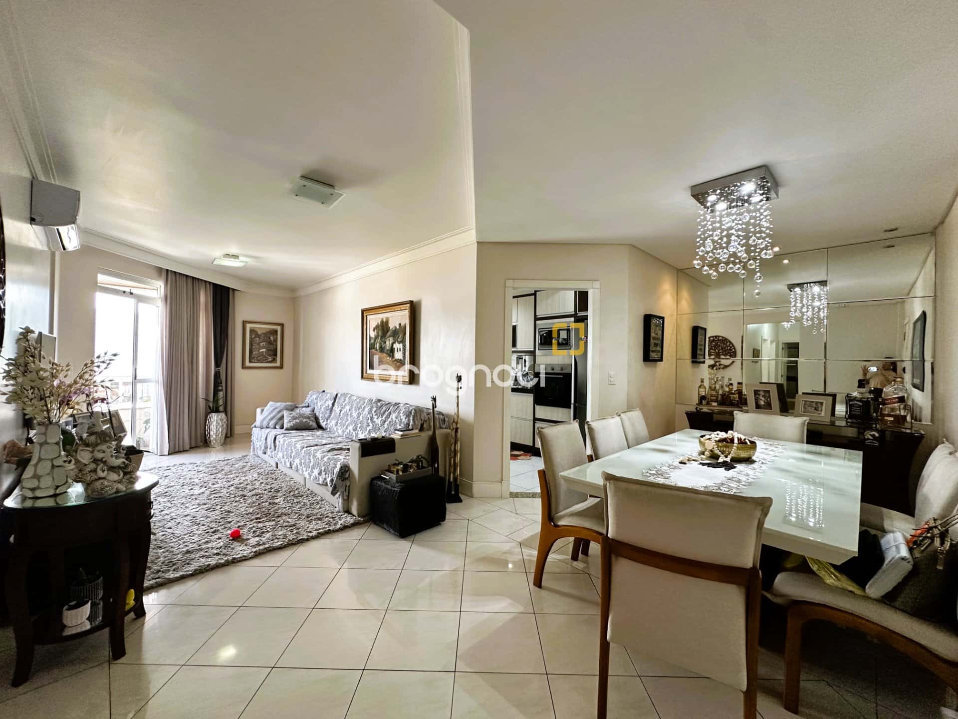 APARTAMENTO À VENDA COM 3 DORMITÓRIOS (1 SUÍTE) | ANDAR ALTO | KOBRASOL – SÃO JOSÉ — foto principal