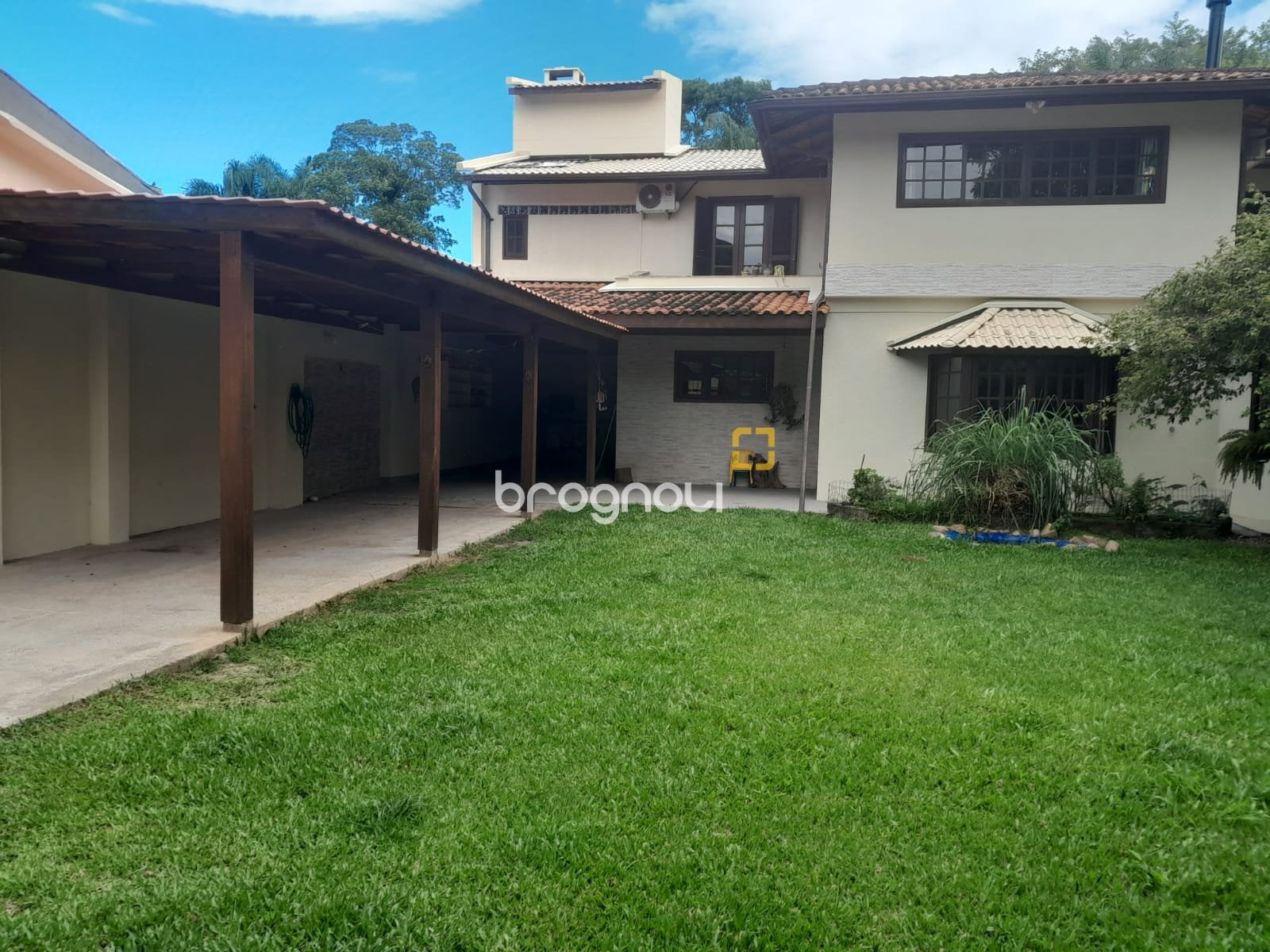 Casa à venda em Lagoa da Conceição, Florianópolis/SC — foto principal