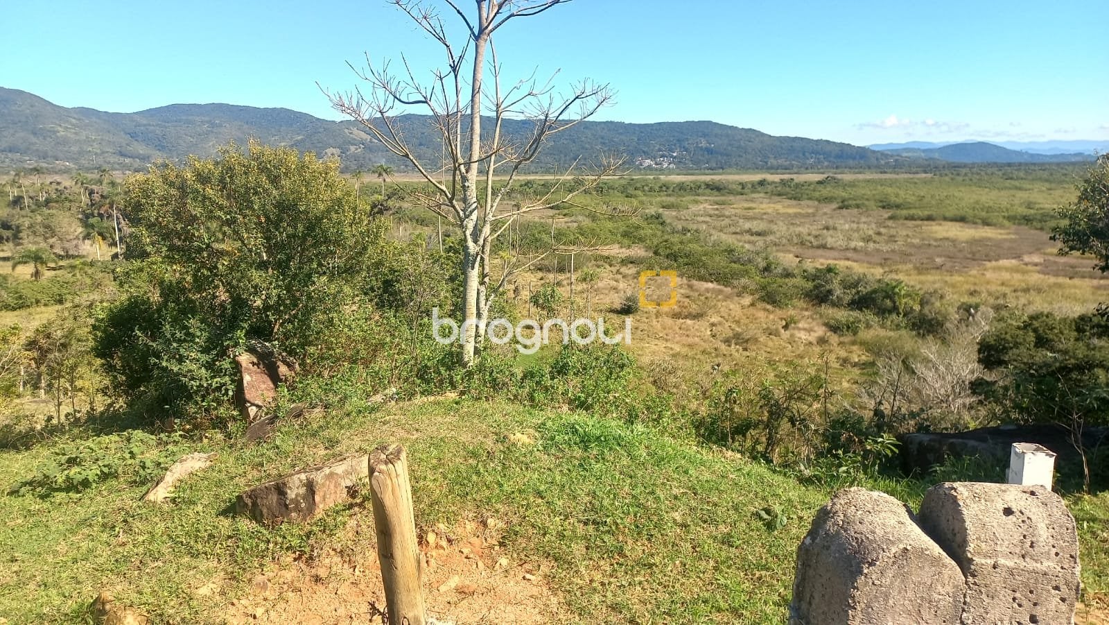 Terreno à venda em Ratones, Florianópolis/SC — foto principal