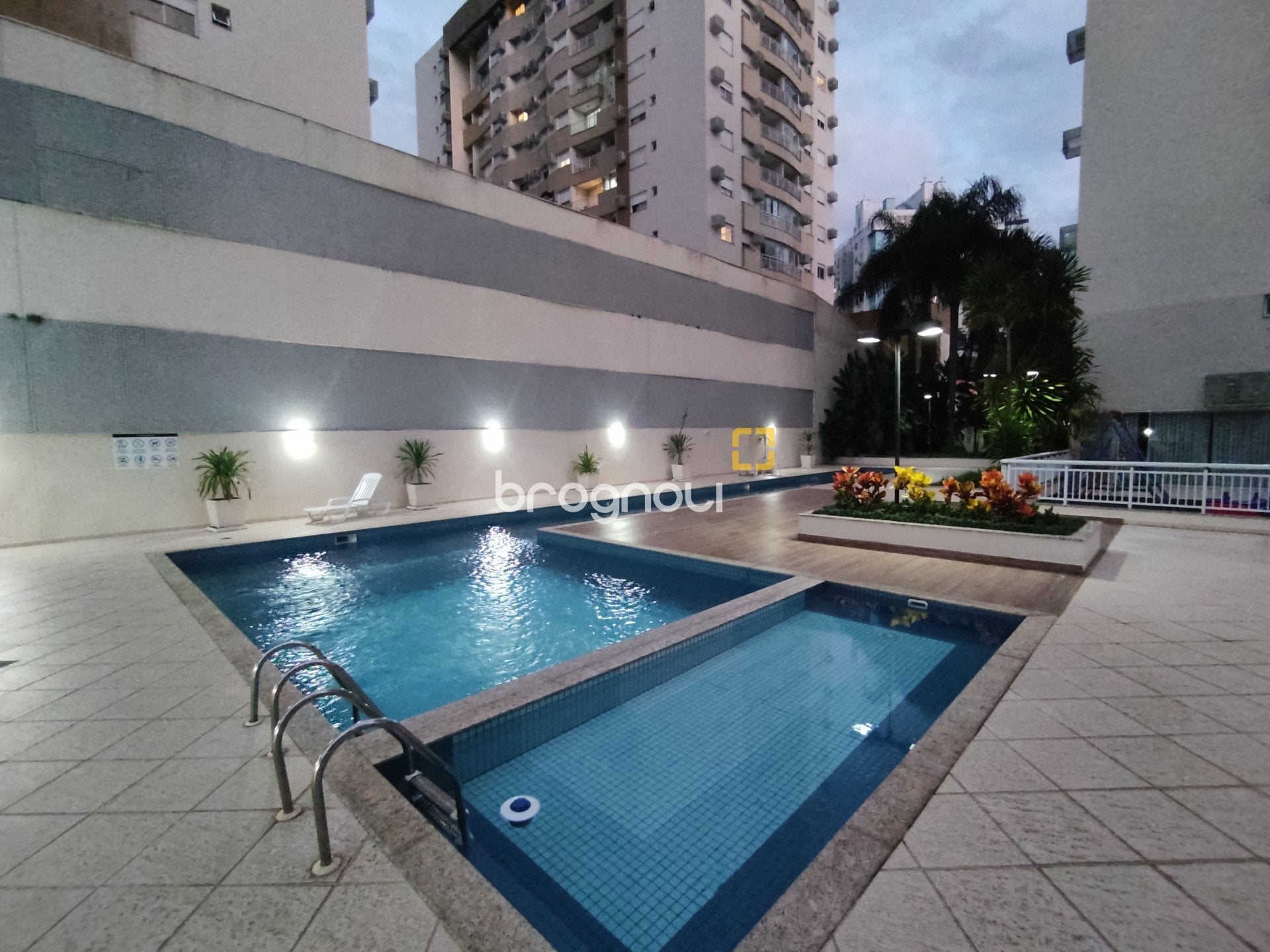 Apartamento à venda em Itacorubi, Florianópolis/SC — foto principal
