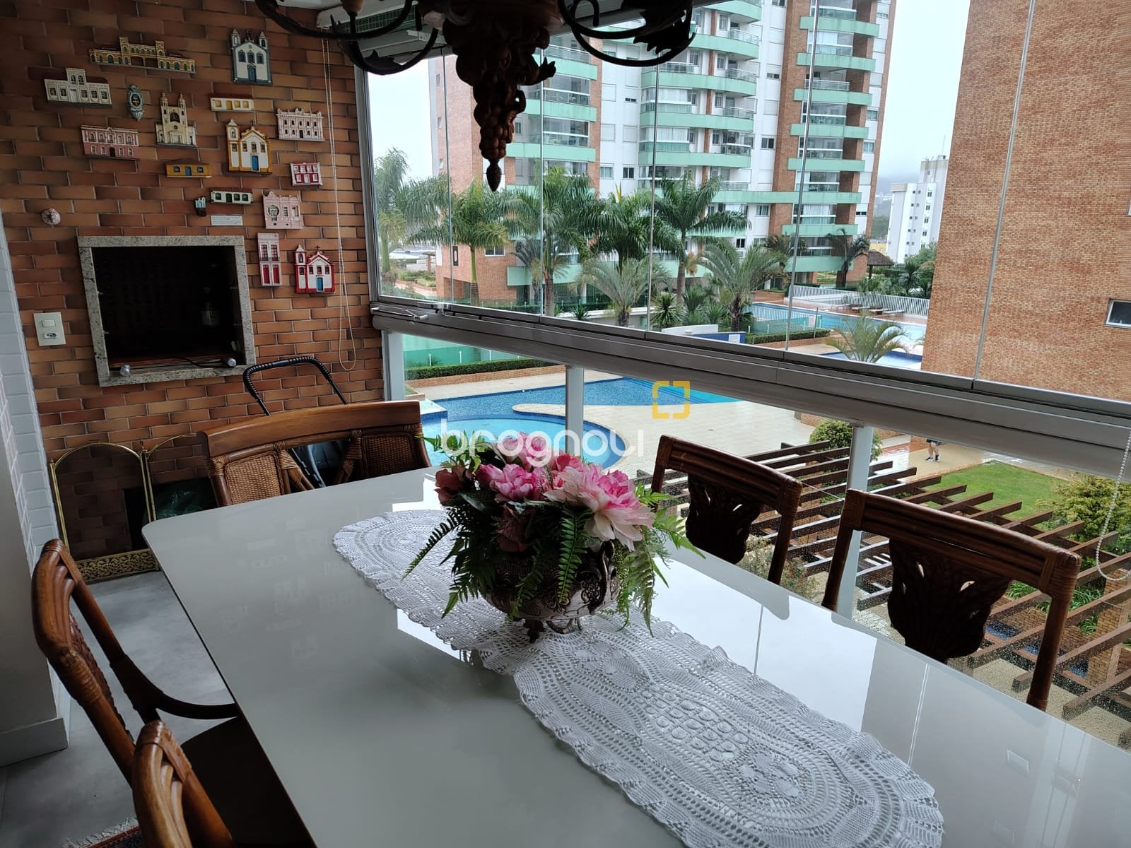 Apartamento à venda em Agronômica, Florianópolis/SC — foto principal