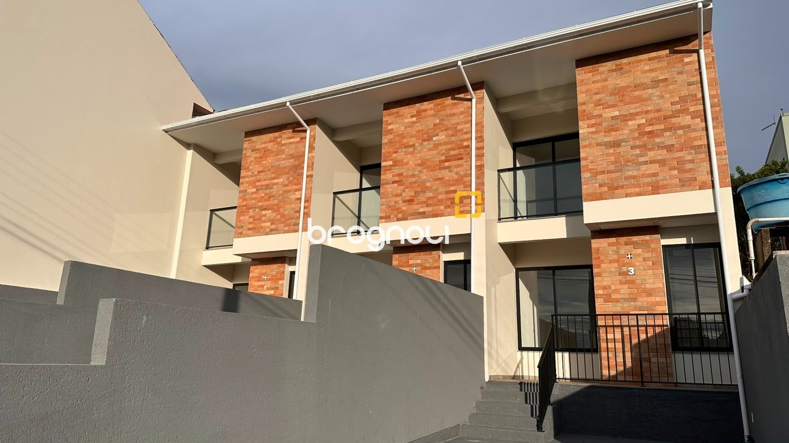 Casa à venda em Serraria, São José/SC — foto principal