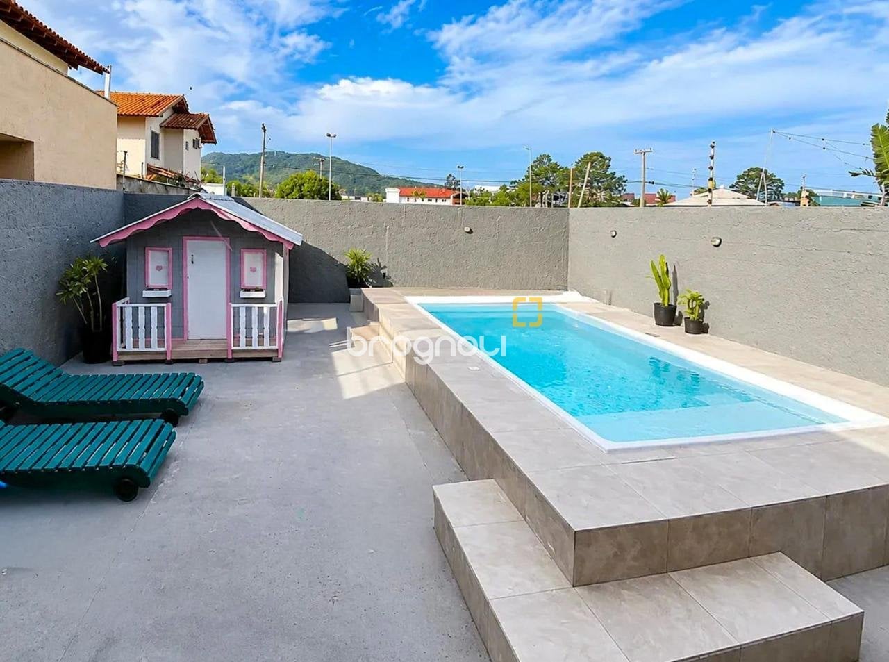 Casa à venda em Campeche, Florianópolis/SC — foto principal