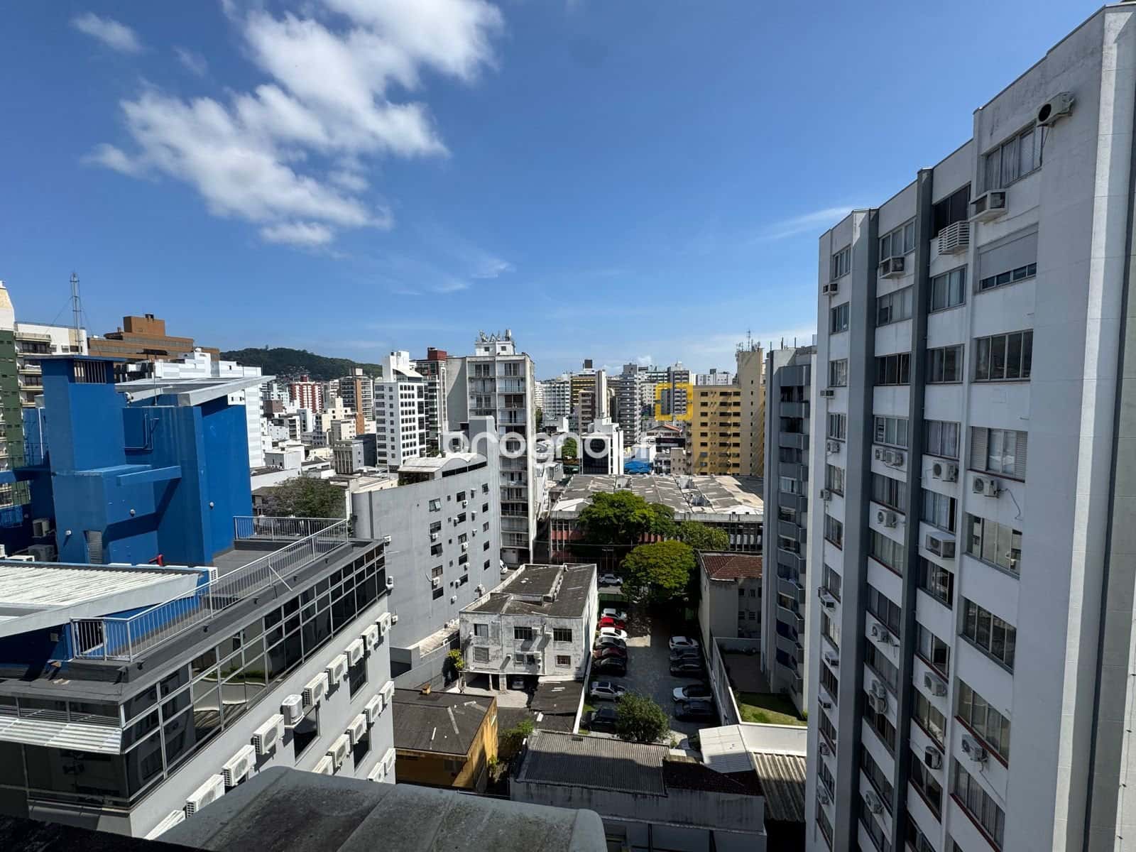 Apartamento de um dormitório a venda no centro de Florianópolis. — foto principal