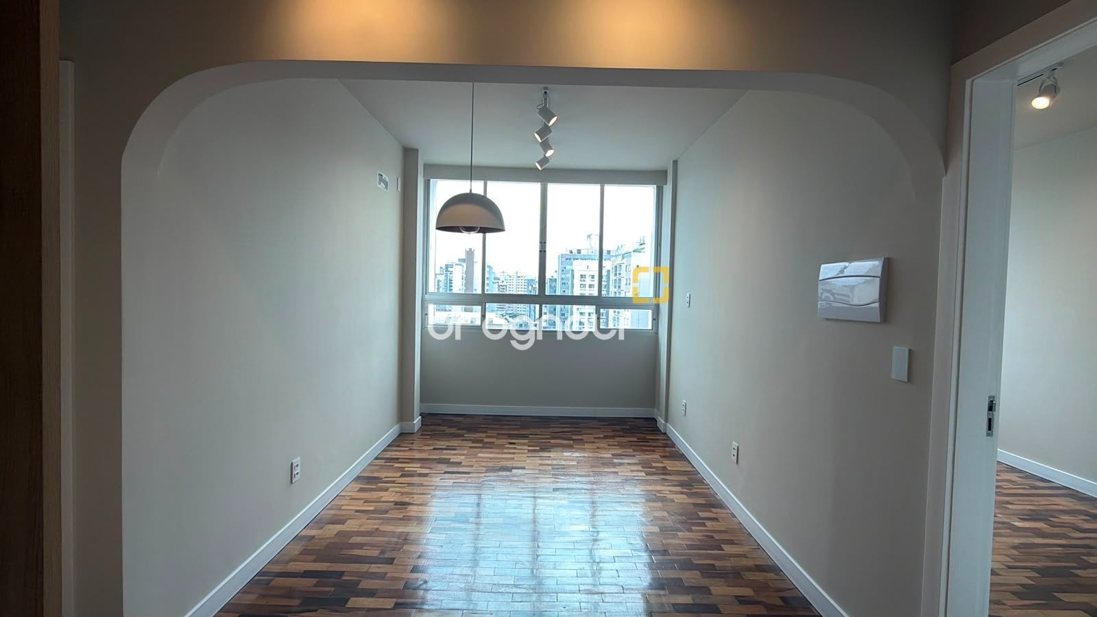 Apartamento à venda em Centro, Florianópolis/SC — foto principal