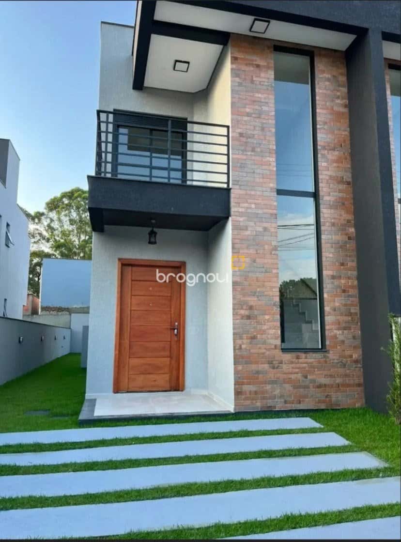 Sobrado Amplo com 3 Suítes, Espaço Gourmet e Acabamento Premium no São João do Rio Vermelho | 142m² — foto principal