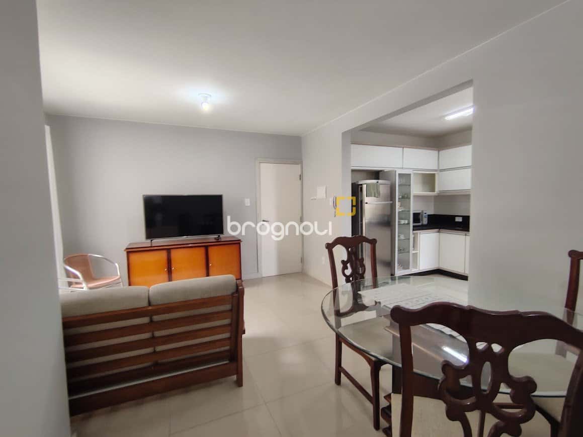 Apartamento Térreo de 3 dormitórios, 2 banheiros a venda na Trindade, FLorianópolis — foto principal