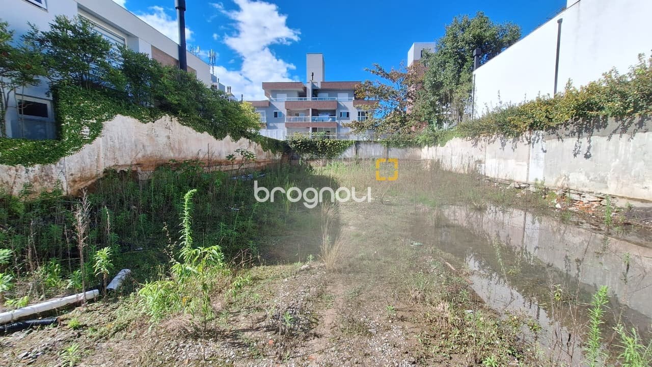 Terreno à venda em Jurerê, Florianópolis/SC — foto principal