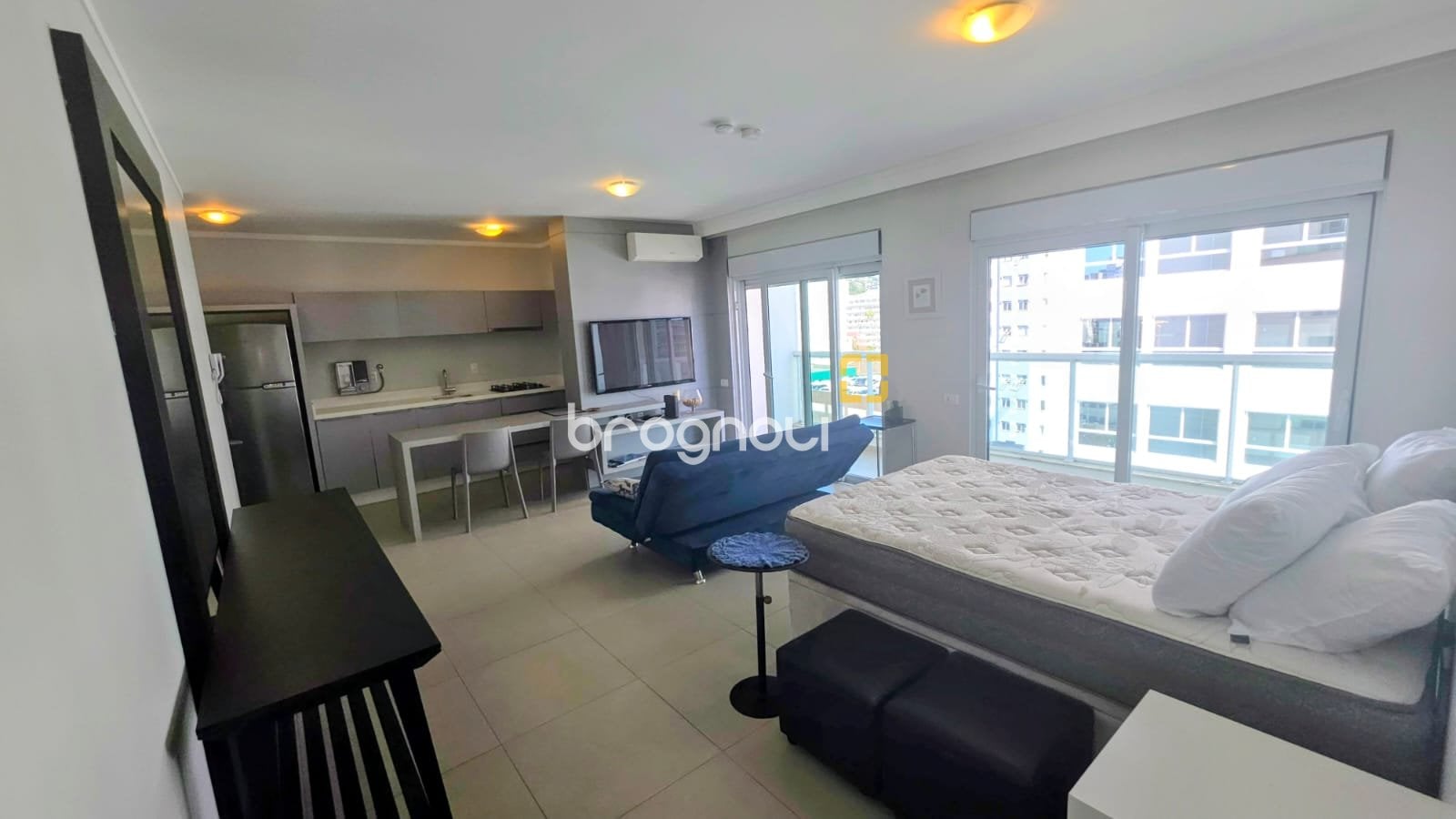 Apartamento à venda em Centro, Florianópolis/SC — foto principal