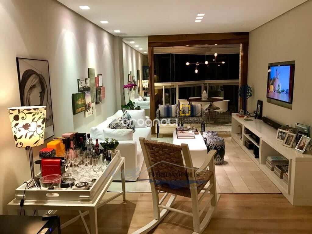 Apartamento a venda em Jurerê In — foto principal